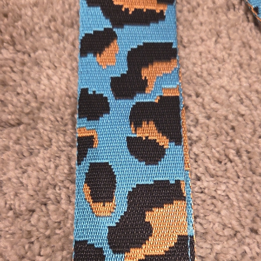 Blue Leopard Pattern Adjustable Bag Strap - Picture 2 of 2